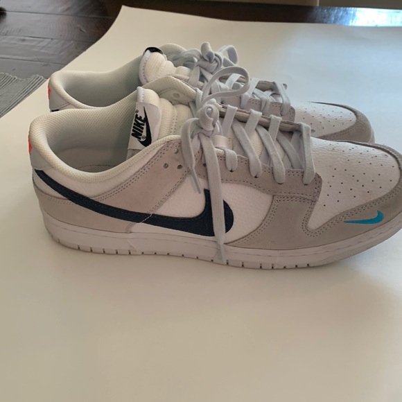 Nike Other - Nike low dunk